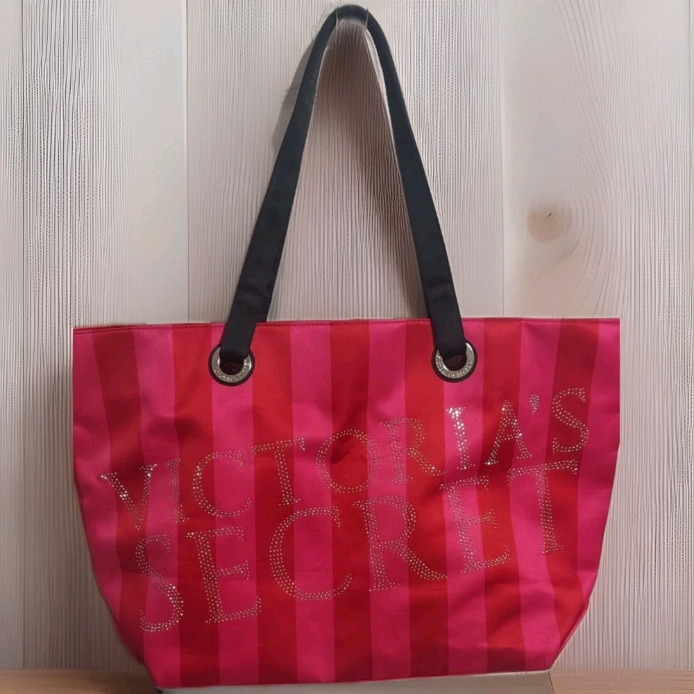 Victoria's Secret RED & PINK Travel Weekender TOTE Bag, Preowned Limited Edition